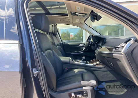 2020 BMW X7 xDrive40I z USA, uszkodzony, nr VIN 5UXCW2C07L9A00016